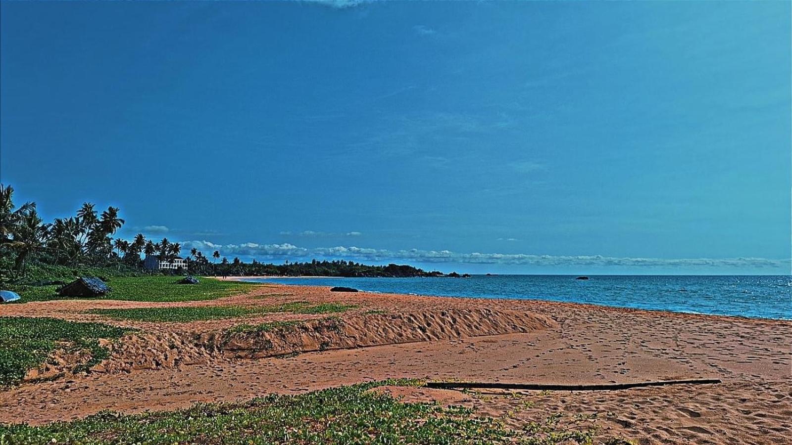 Raja Beach Hotel Balapitiya Kültér fotó